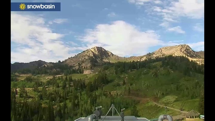 A meteor flies through the sky in Utah