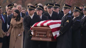 Purple Heart recipient laid to rest with full military honors at Arlington National Cemetery