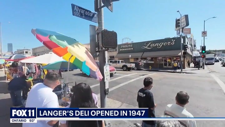 LA's Langer's Deli considers closing due to homelessness.