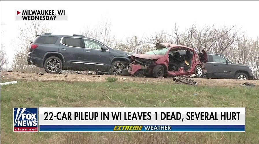 22-car pileup in Wisconsin leaves 1 dead, several injured amid white-out snow conditions