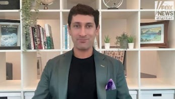 Protest industry insider warns anti-ICE chaos backfires