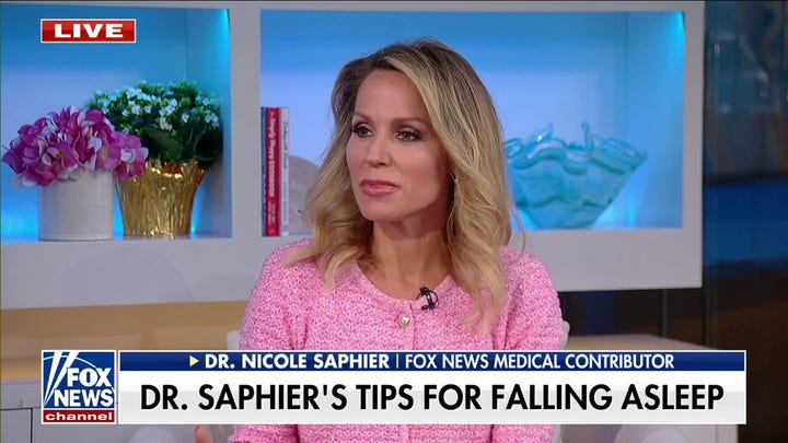 For better sleep, say goodbye to electronics before bed: Dr. Nicole Saphier