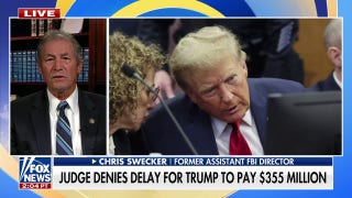 Chris Swecker reacts to judge denying delay for Trump to pay $335 million: 'Reeks of politics' - Fox News
