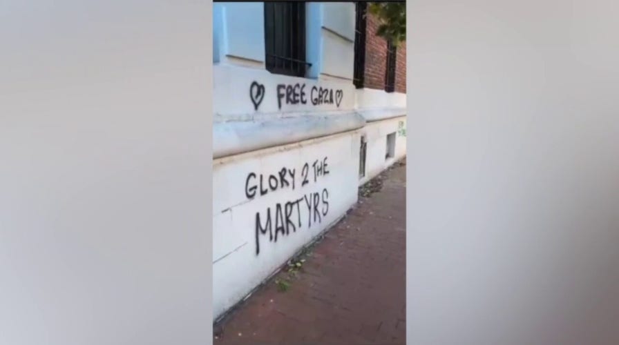'Death to Israel,' 'Glory to the Martyrs' spotted in Washington, DC