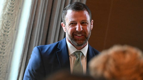 WATCH LIVE: Trump participates in swearing-in of DHS Secretary Markwayne Mullin - Fox News