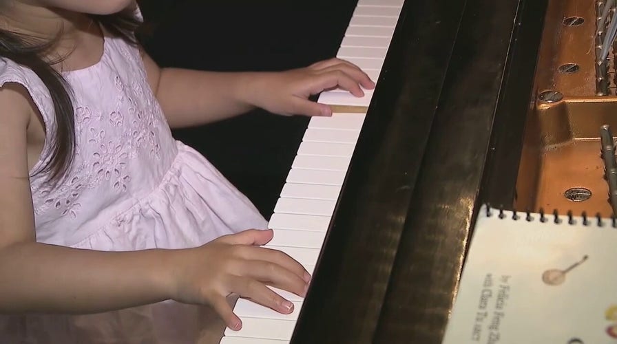 Keajaiban piano autisme berusia 11 tahun pergiKeajaiban piano autisme berusia 11 tahun pergi  