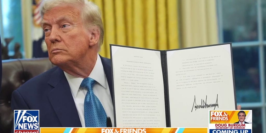 Trump tariffs on Canada, Mexico, China to go into effect at midnight