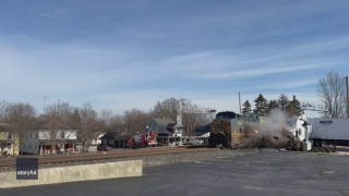 Ohio driver escapes moments before train slams into truck - Fox News