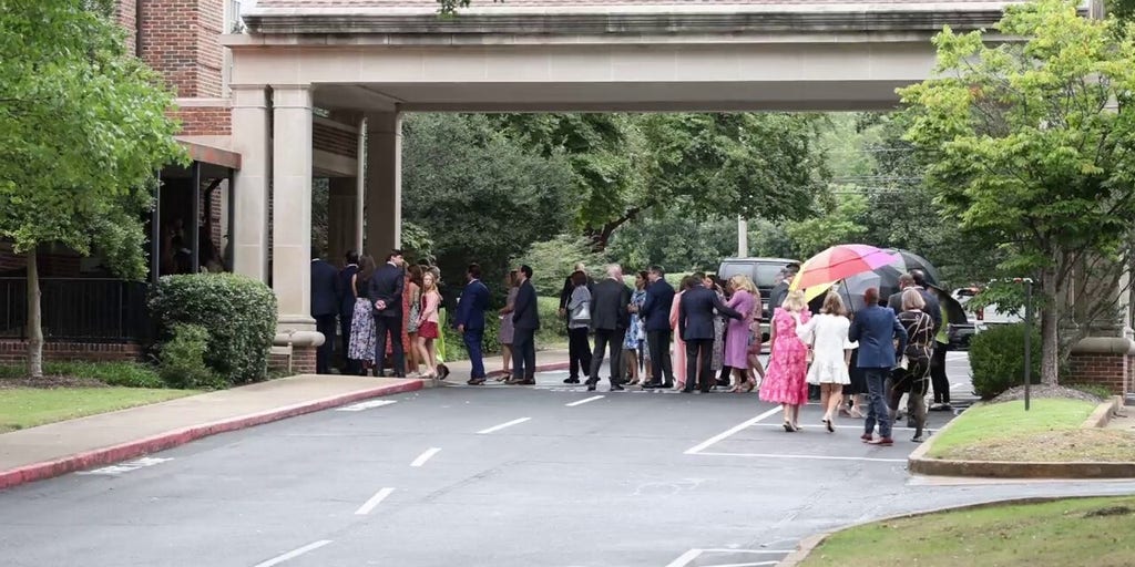 Eliza Fletcher funeral Mourners walk inside to bid farewell Fox News