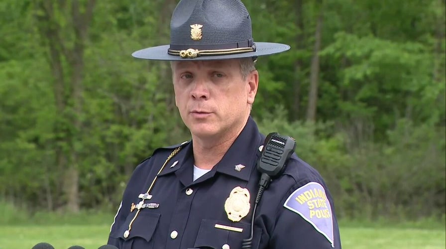 Indiana sheriff's deputy shot three times by suspect in hospital