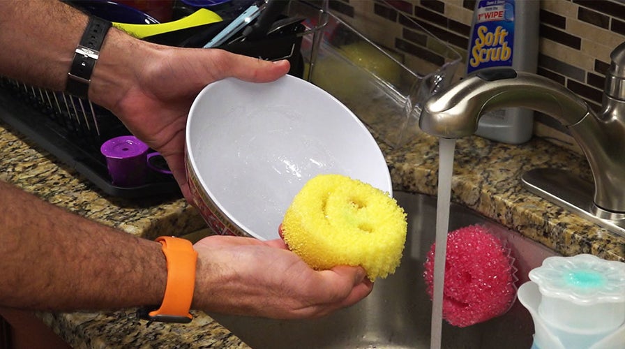 18 Viral TikTok Cleaning Products That Are Unbelievably Satisfying To Use -  Narcity