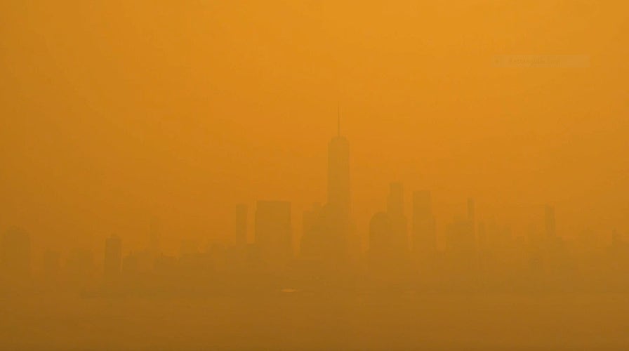 WATCH LIVE: Wildfire smoke from Canada engulfs New York City skyline
