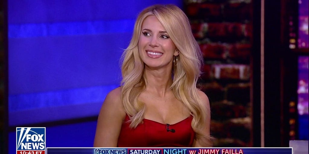 Former Disney Channel Actress Rates The Real Names Of Celebrities