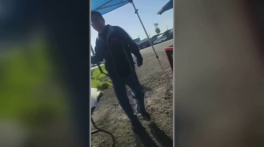 California street vendor attacked by nearby business manager with bat: video