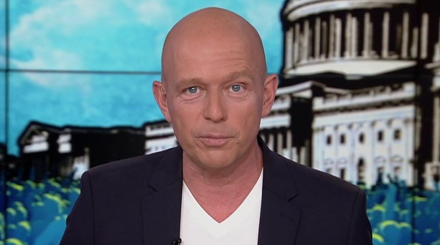 Steve Hilton on the extreme policy differences between President Trump and Bernie Sanders