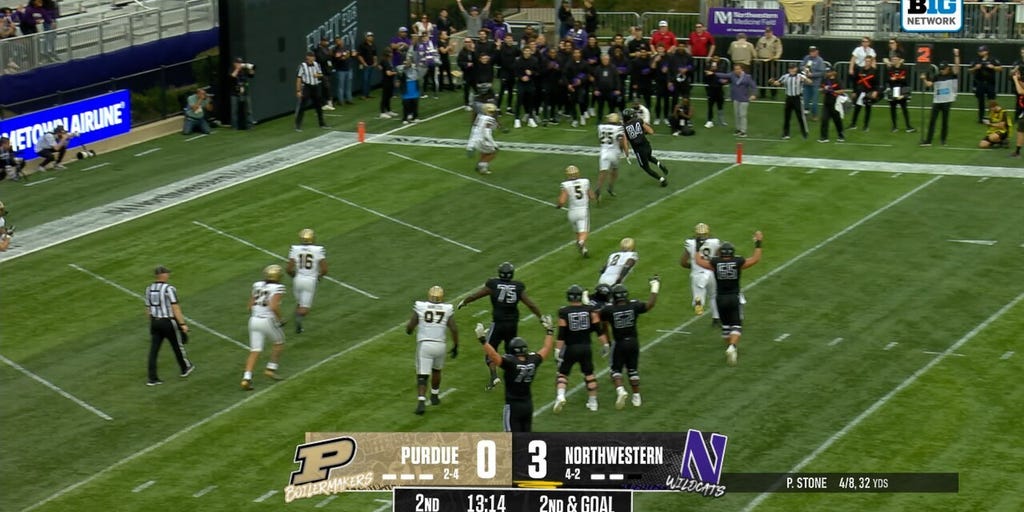 Preston Stone finds Hunter Welcing for a TD, extending Northwestern's lead over Purdue