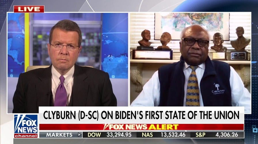 'Putin sees himself as Hitler': Rep. Clyburn