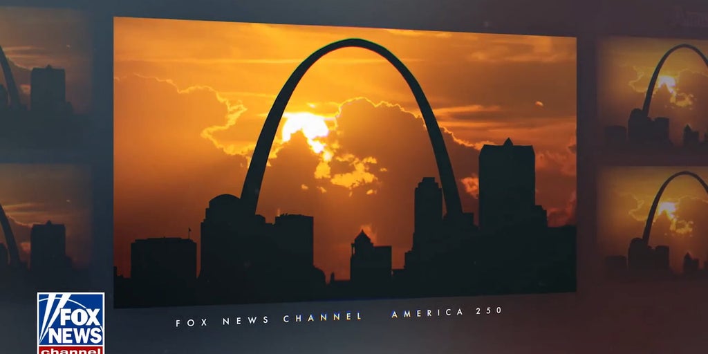 America 250: St. Louis Arch