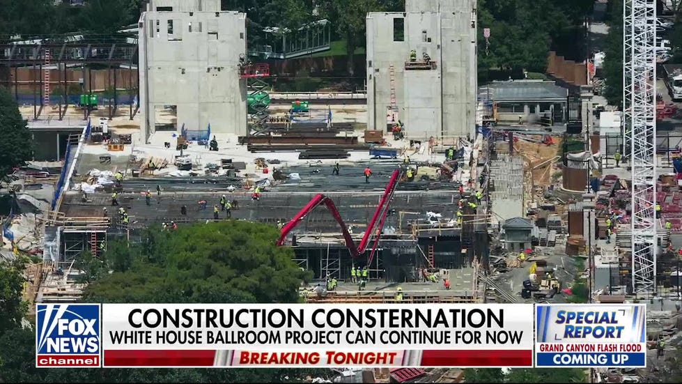 Supreme Court allows construction to proceed on White House ballroom project as lawsuits playout