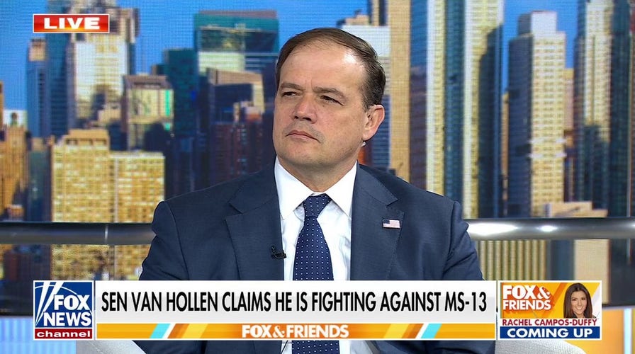 Democrats push to bring back deported MS-13 suspect