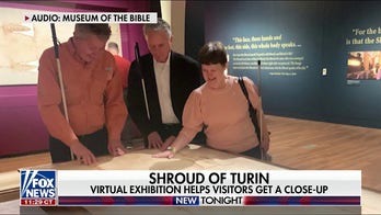 Virtual exhibition gets visitors close look at Shroud of Turin