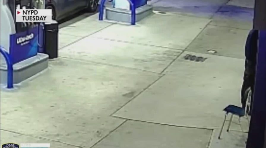 Suspect wanted in Bronx gas station shooting might be tied to Philadelphia crime
