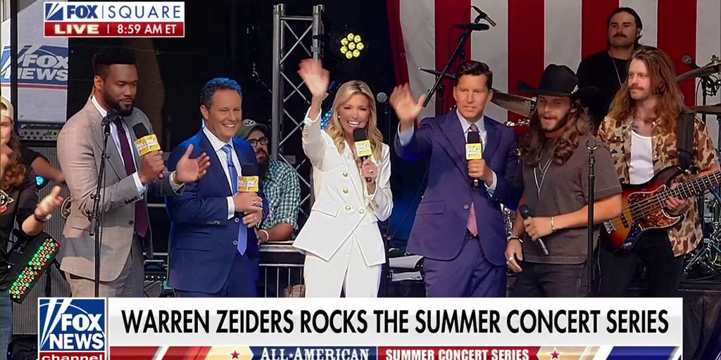 Warren Zeiders performs at Fox Square