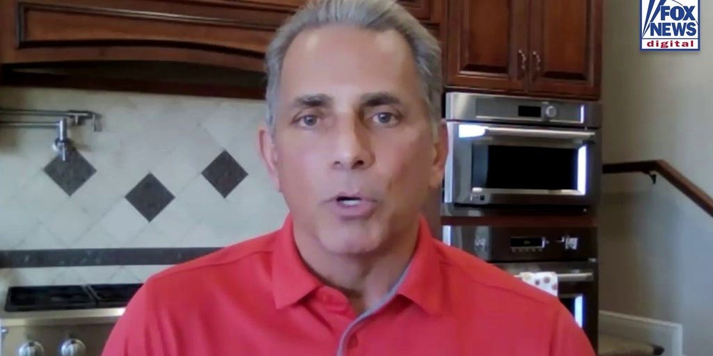From bowling alley handyman to business mogul: GOP candidate shares his American Dream story