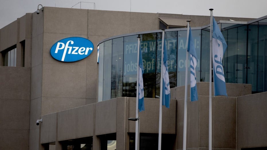 pfizer vaccine second dose timing