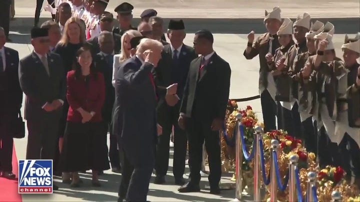 WATCH: President Trump dances in Malaysia 