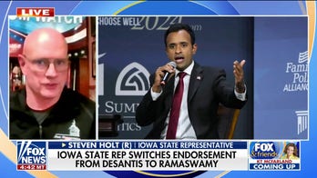 Iowa state rep makes surprise switch to endorse Ramaswamy