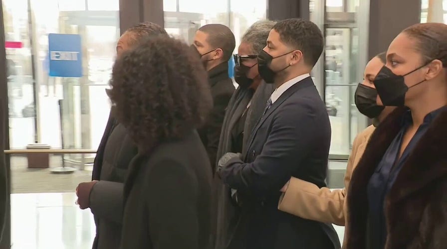 Jussie Smollett arrives in court as trial gets underway
