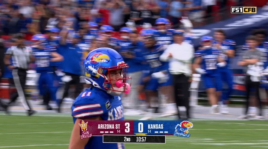 Tate Nagy returns punt for 72-yard TD, giving Kansas lead over Arizona State in first TD at Wembley Stadium