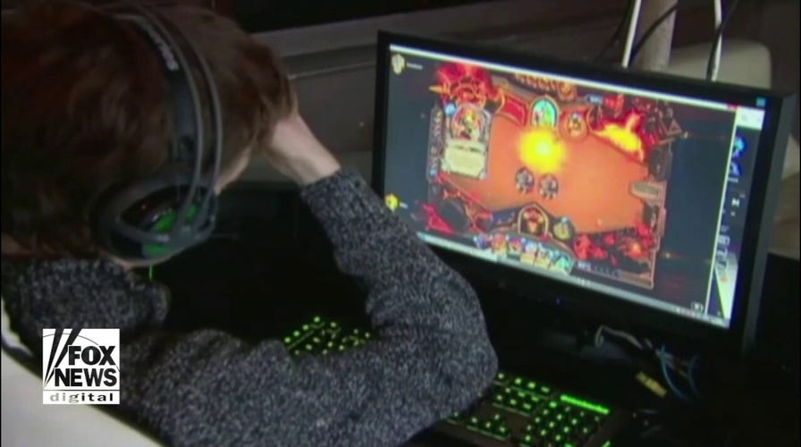 The Ten News Podcast Teaches Preteens About Gaming – and the News