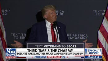  Trump takes aim at DeSantis: He's 'crashing'