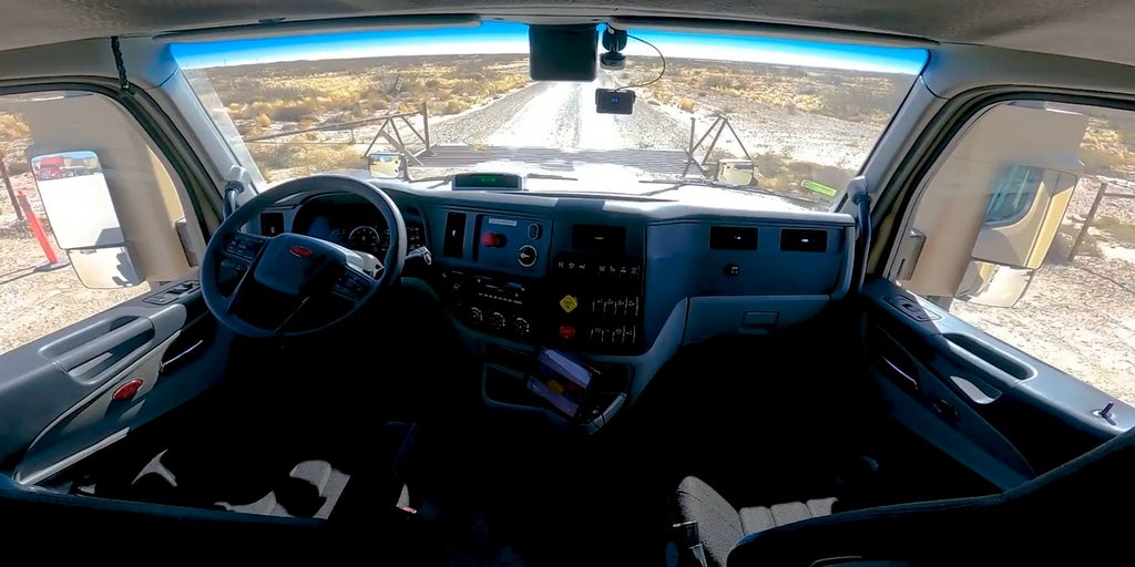 'CyberGuy': Big rigs deliver cargo with no humans at the wheel
