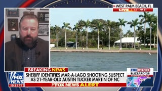 Retired FBI special agent analyzes alleged weapon, potential motives of Mar-a-Lago shooting suspect