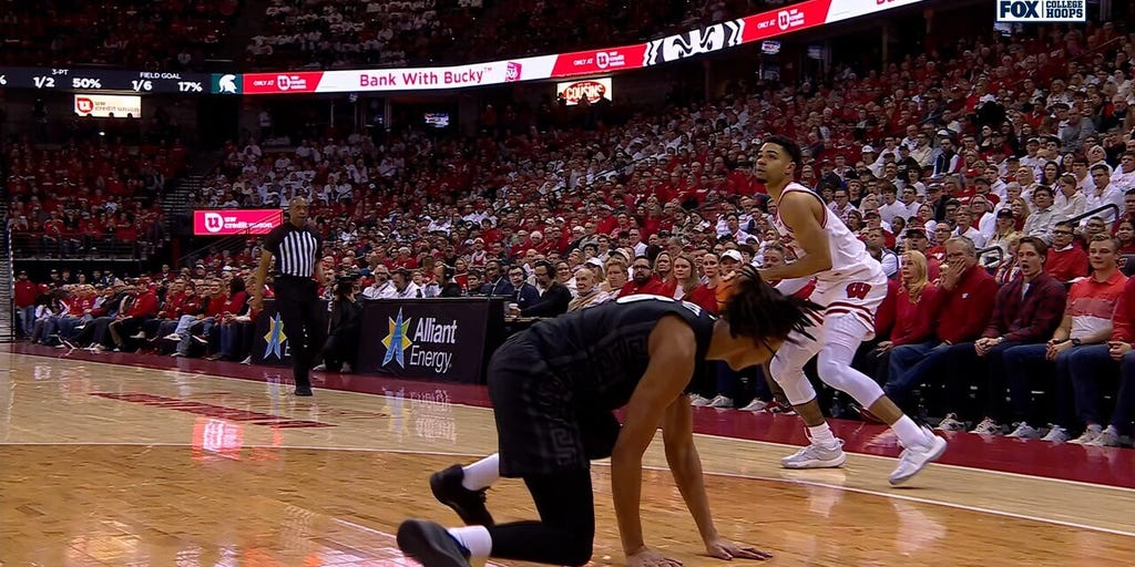 Wisconsin' Nick Boyd crosses defender and drains a 3 vs Michigan State