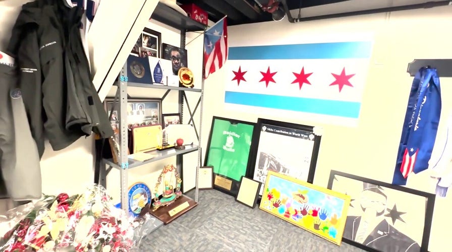 Chicago gives inside look at 'gift room'