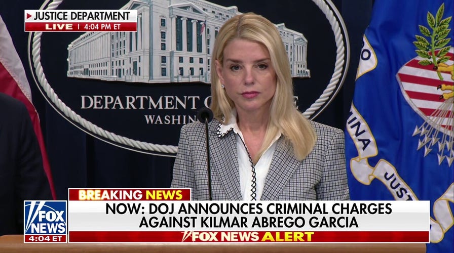 AG Bondi details ‘very serious charges’ facing Kilmar Abrego Garcia