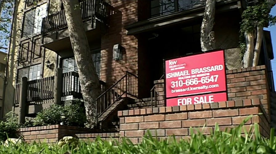 Mortgage rates continue to drop to historic lows