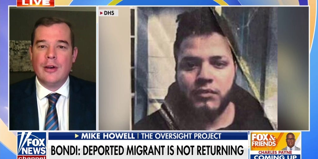 Judge threatens to hold Trump administration in contempt over deportation flights