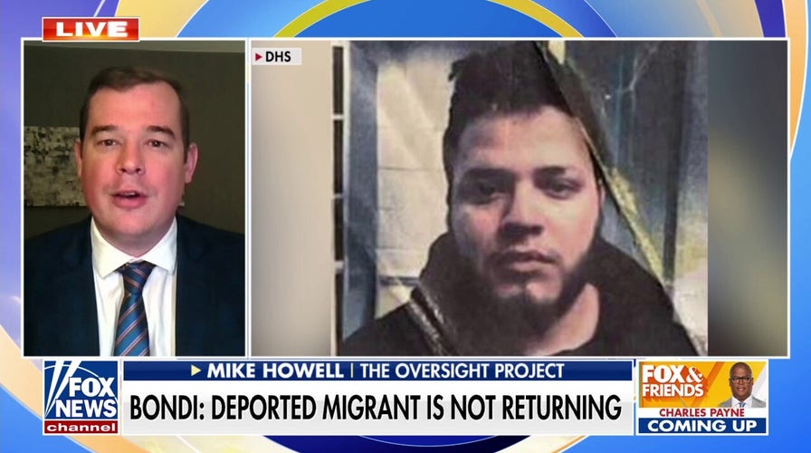 Judge threatens to hold Trump administration in contempt over deportation flights