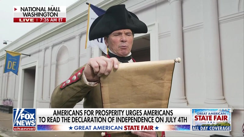 Declaration of Independence on read on National Mall