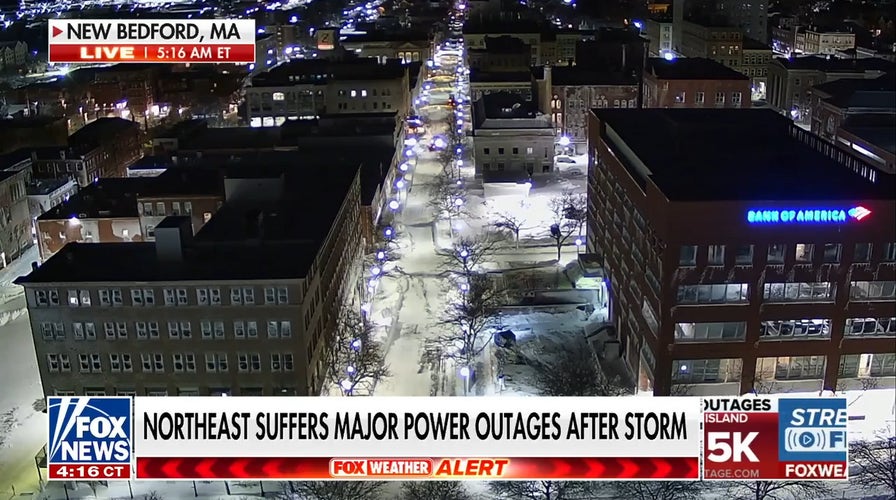 Northeast blizzard causes massive power outages, flight cancellations