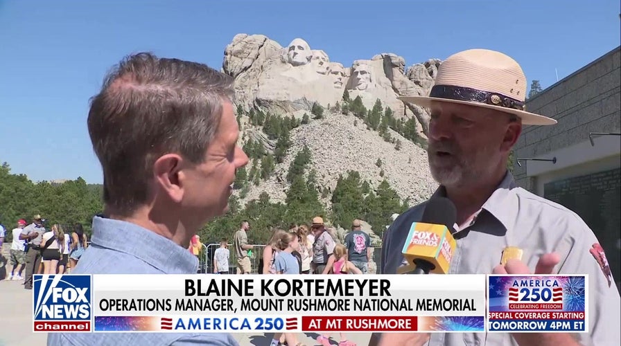 'Faces of freedom': Griff Jenkins shares history of Mount Rushmore