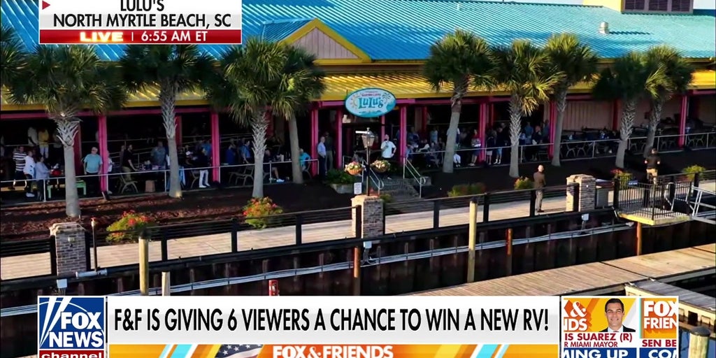 Steve Doocy visits Lucy Buffett's LuLu's in North Myrtle Beach
