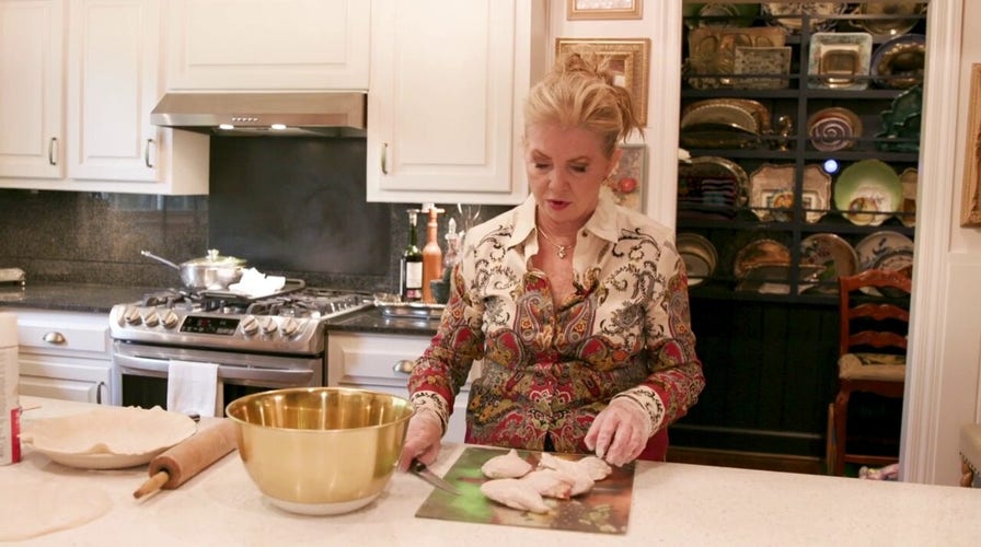 Exclusive: Sen. Marsha Blackburn shares her delicious Chicken Bearnaise recipe with Fox News Digital