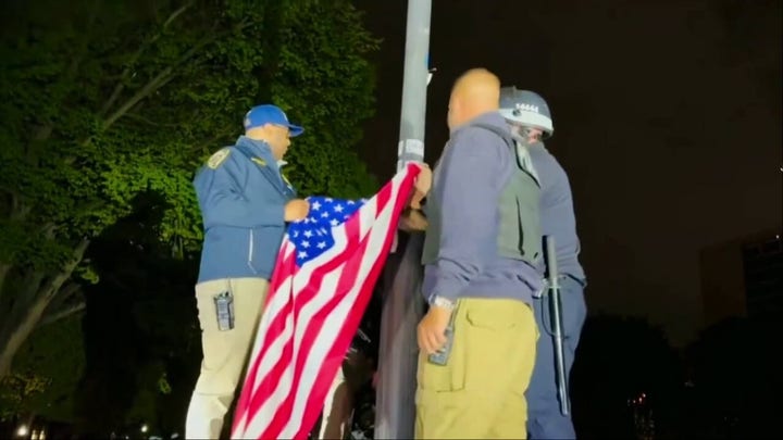 NYPD re-raises American flag at CCNY after removing Palestinian flag