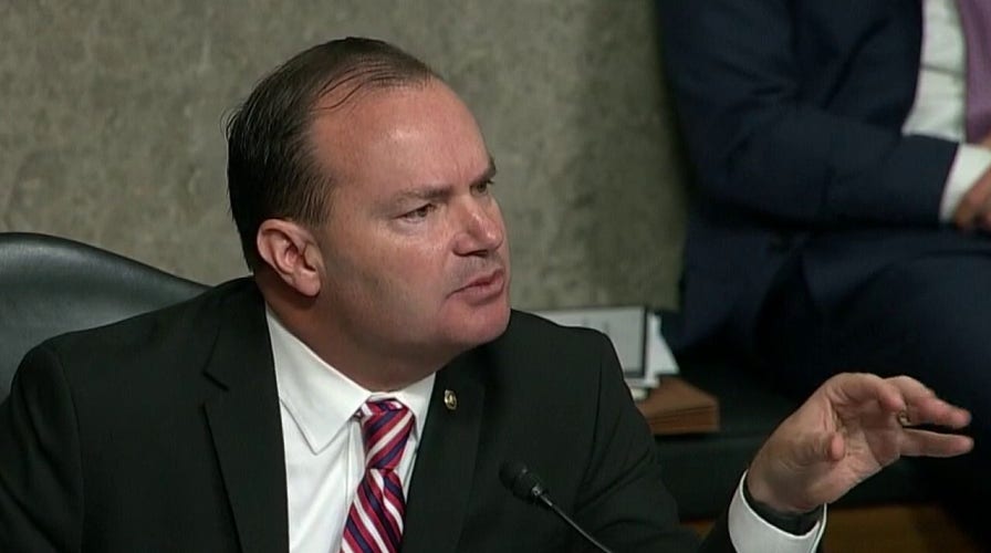 Lawmakers spar over FBI's Trump-Russia investigation